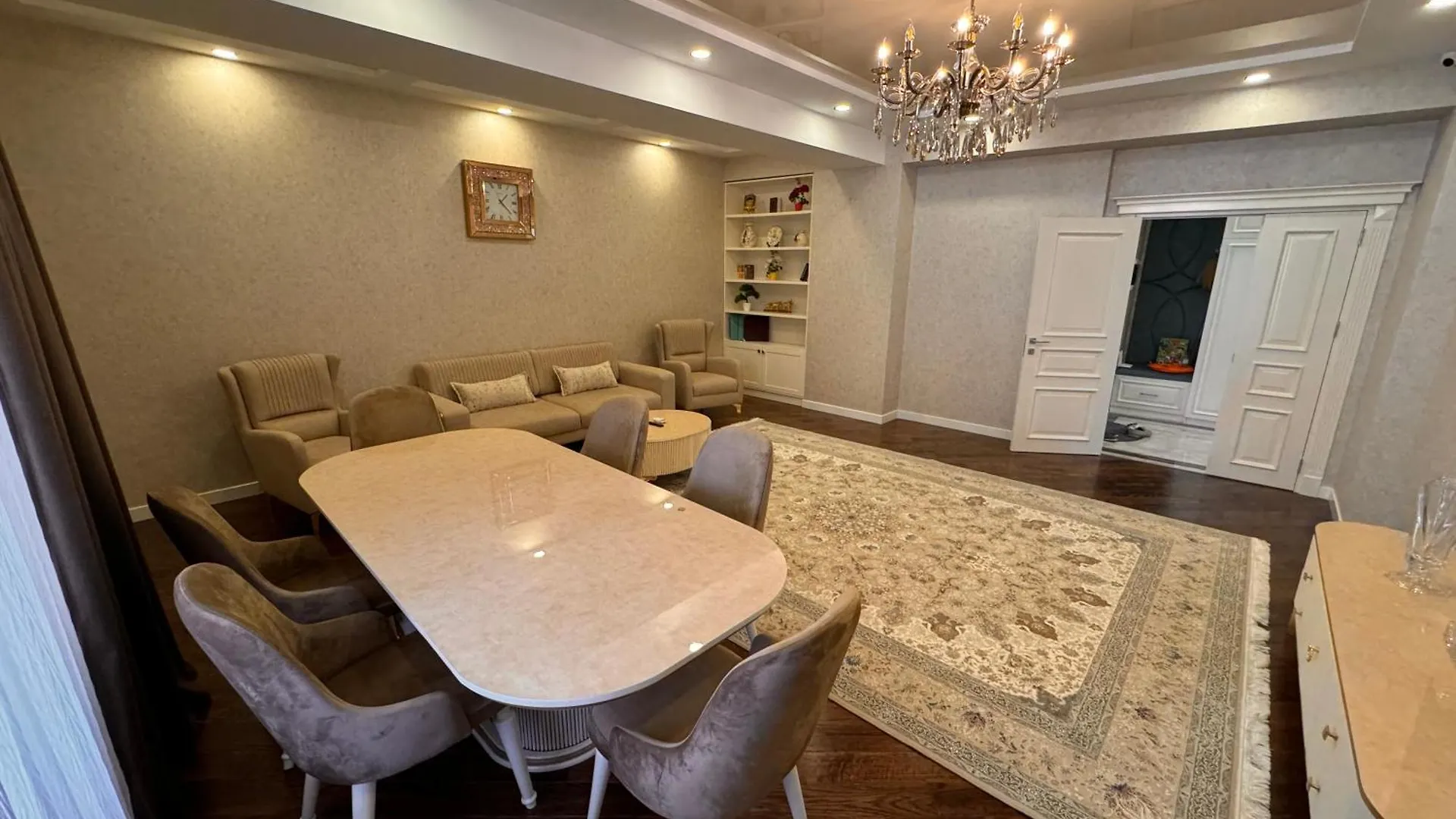 Xetai Ev Apartment Baku